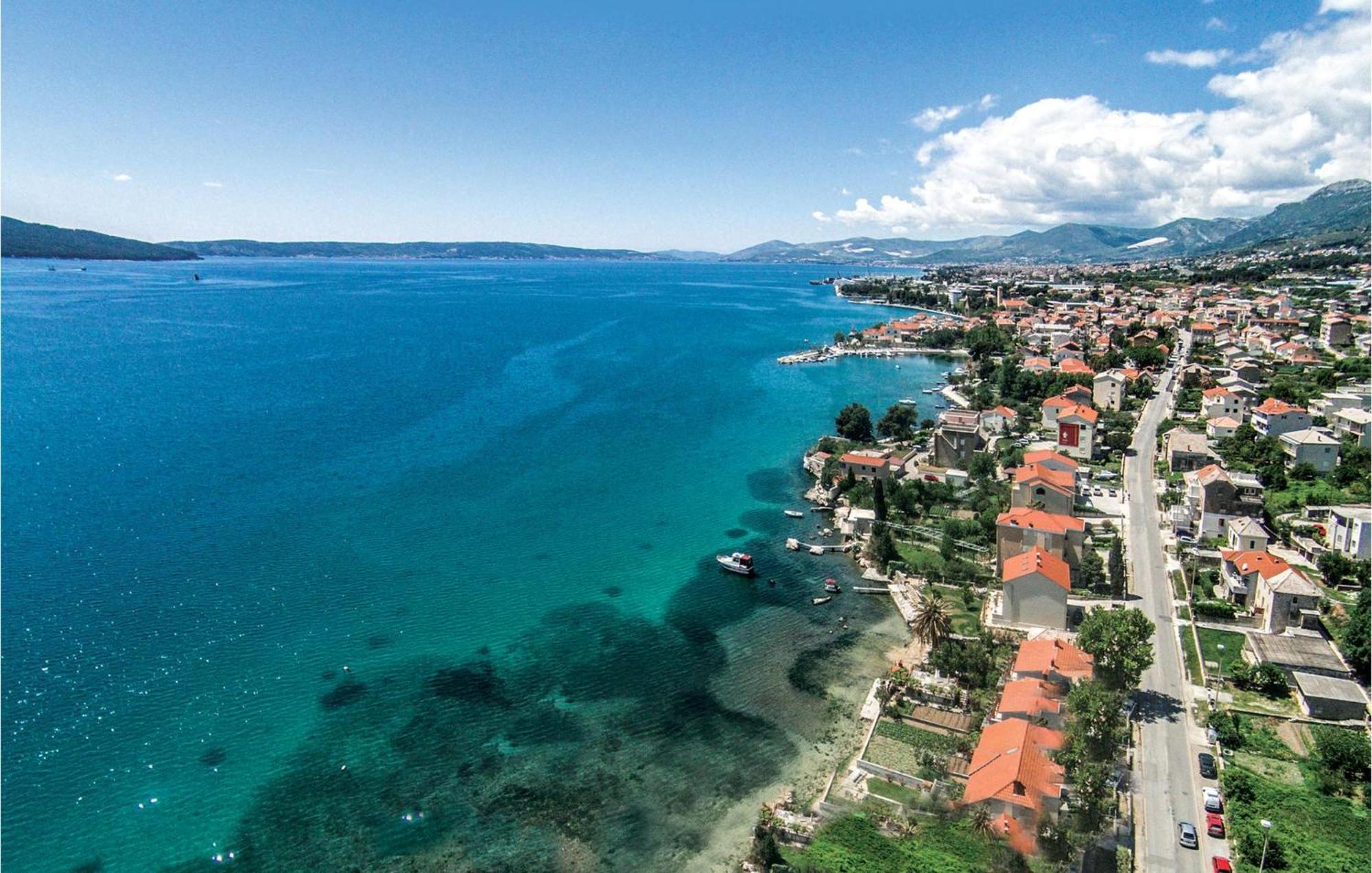 Nice Home In Kastel Sucurac With Wifi Kaštela Exterior foto